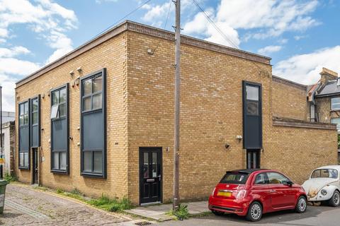 1 bedroom flat for sale, Harefield Mews, Brockley