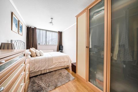2 bedroom flat for sale, Clarendon Walk, Notting Hill, London, W11