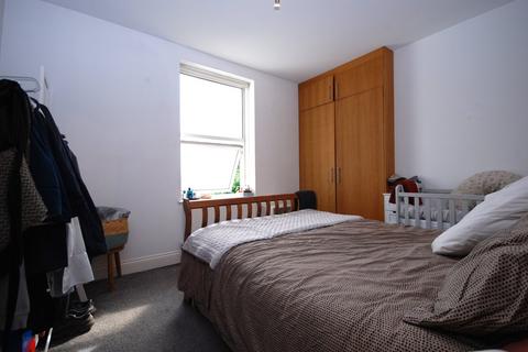 1 bedroom apartment to rent, Central Hill, Crystal Palace SE19