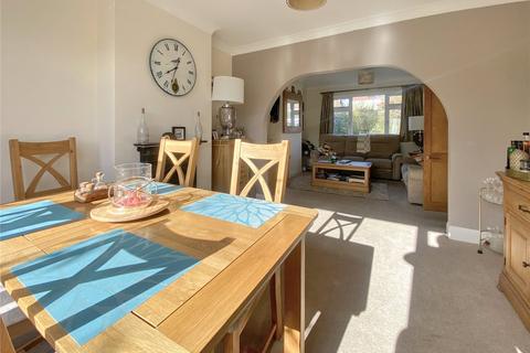 30 Raeburn Road, Sidcup, DA15 8RB