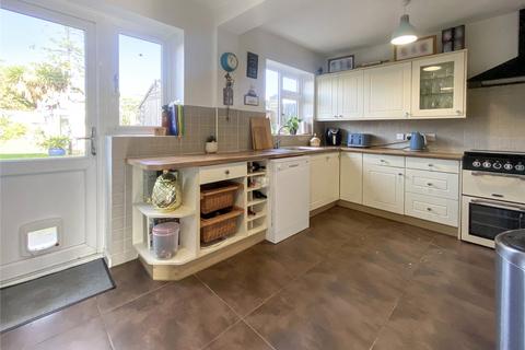 30 Raeburn Road, Sidcup, DA15 8RB