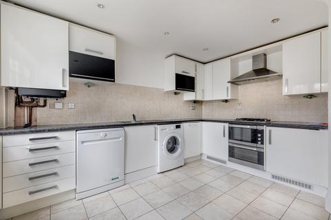 3 bedroom end of terrace house for sale, Autumn Grove, Bromley, BR1