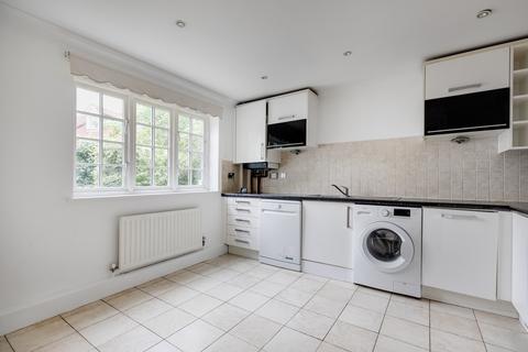3 bedroom end of terrace house for sale, Autumn Grove, Bromley, BR1