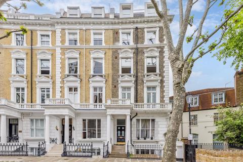 2 bedroom flat for sale, Linden Gardens, London, W2