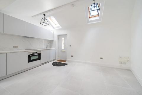 undefined, Ascot,  Berkshire,  SL5