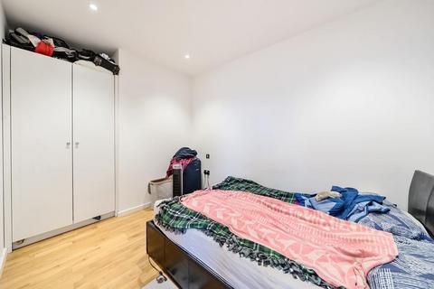 1 bedroom flat for sale, Slough,  Berkshire,  SL1