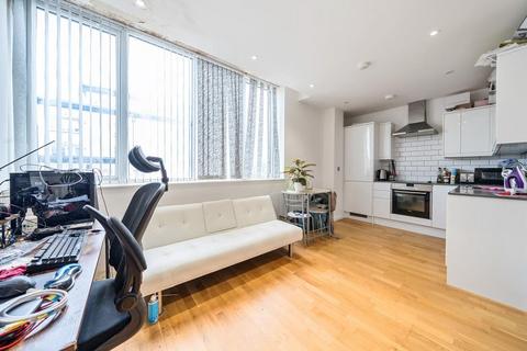 1 bedroom flat for sale, Slough,  Berkshire,  SL1