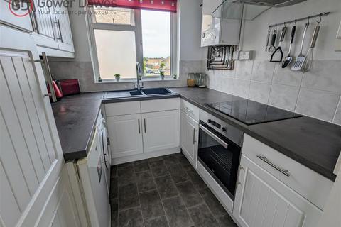 96 Caswell Close, Corringham, Stanford-le-hope, SS17 7LA