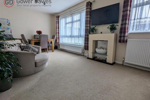 96 Caswell Close, Corringham, Stanford-le-hope, SS17 7LA