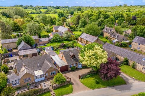 4 bedroom bungalow for sale, The Bourne, Oxfordshire OX15