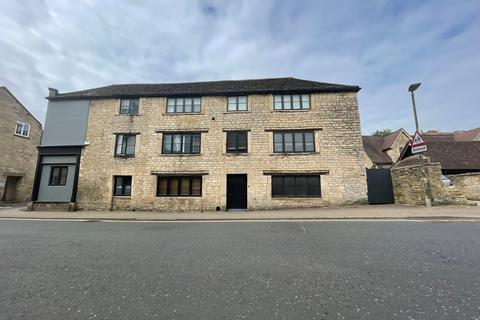 2 bedroom apartment to rent, Dollar Street, Cirencester, Gloucestershire, GL7