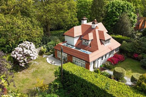 3 bedroom detached house for sale, Three Gates Lane, Haslemere, GU27