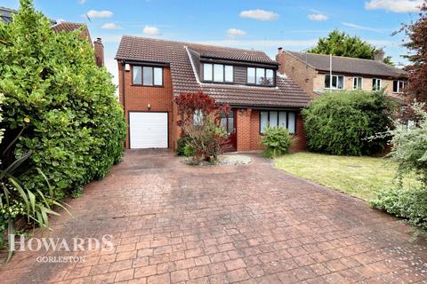 4 bedroom detached house for sale, Mariners Park Close, Hopton