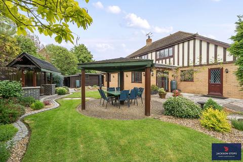 3 Adelaide Close, Soham, Ely, CB7 5FJ