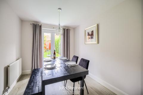 55 Aldershaws, Shirley, Solihull, B90 1SQ