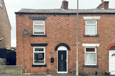 2 bedroom terraced house to rent, Shevington Moor, Standish, WN6 0SQ