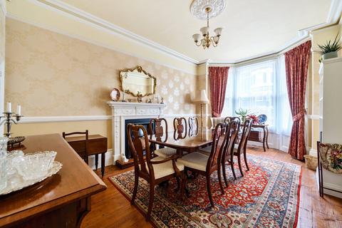 4 Clifton Hill, Exeter, EX1 2DL