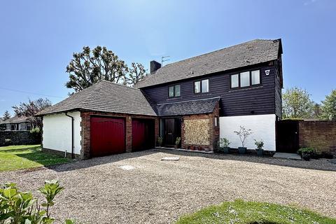 4 bedroom detached house for sale, Fish Lane, Aldwick, Bognor Regis, West Sussex PO21