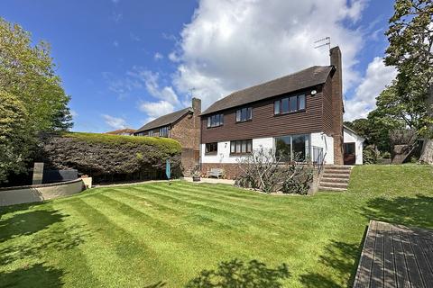 4 bedroom detached house for sale, Fish Lane, Aldwick, Bognor Regis, West Sussex PO21