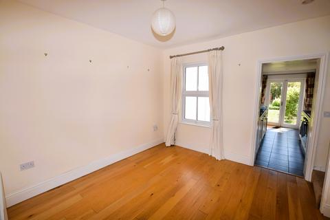2 bedroom terraced house to rent, Culver Road, St Albans, AL1