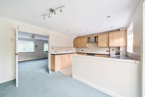 12 Station Close, Warmley, Bristol, BS15 4NJ