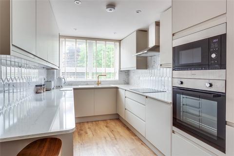 2 bedroom flat for sale, Station Road, Henley-on-Thames RG9