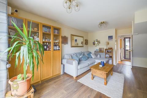 73 Gravesend Road, Rochester, ME2 3PH