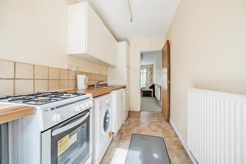 1 bedroom maisonette for sale, Barnet,  Barnet,  EN5