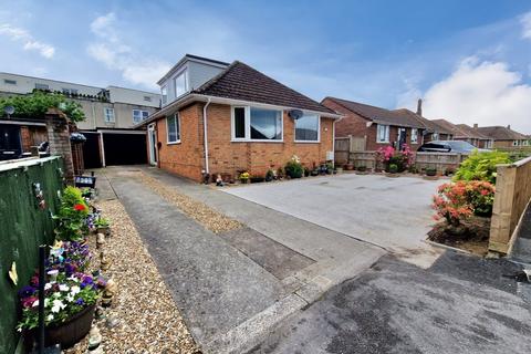 4 bedroom bungalow for sale, Margaret Crescent, Burnham-on-Sea, Somerset, TA8