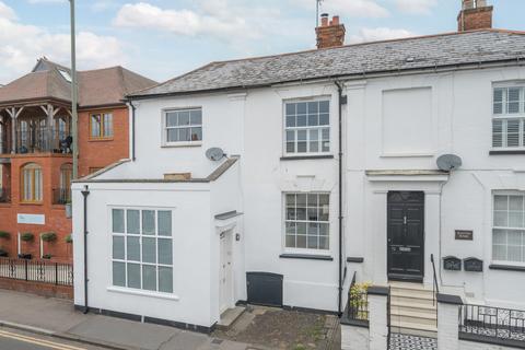 3 bedroom end of terrace house for sale, East Street, Farnham, GU9