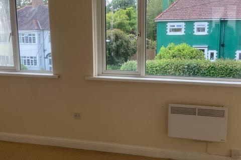 2 bedroom flat to rent, Pentremeurig Road, Carmarthen