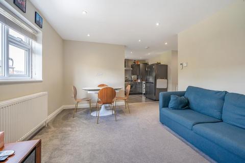 4 bedroom maisonette for sale, New Barnet,  Barnet,  EN5