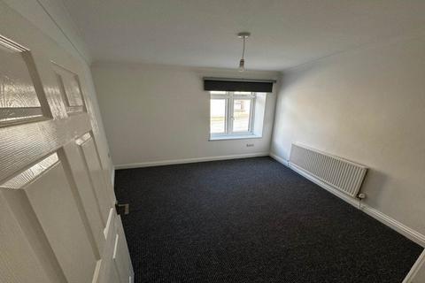 1 bedroom house to rent, Furnace Terrace, Neath,