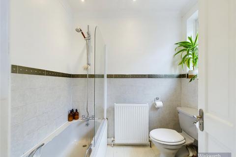 24 Gordon Road, Surbiton, KT5 9AR