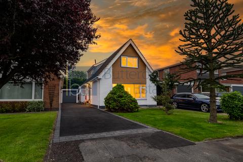 3 bedroom detached house for sale, The Meadows, Long Bennington