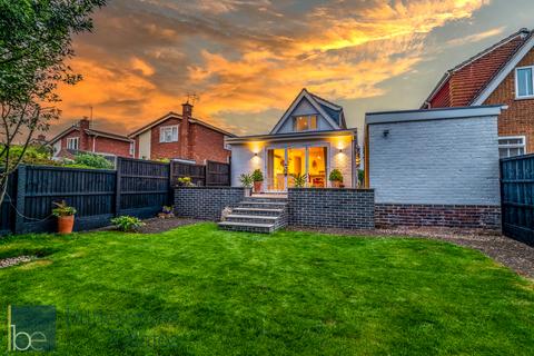 3 bedroom detached house for sale, The Meadows, Long Bennington