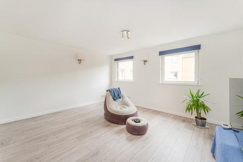 4 bedroom terraced house for sale, Cyclops Mews, Isle of Dogs E14