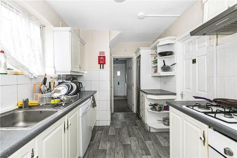 2 Beechtree Avenue, Englefield Green, Egham, TW20 0SR