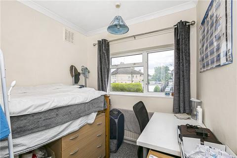 2 Beechtree Avenue, Englefield Green, Egham, TW20 0SR