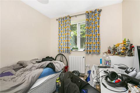2 Beechtree Avenue, Englefield Green, Egham, TW20 0SR