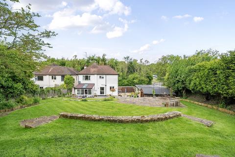 4 bedroom detached house for sale, Sevenoaks Road, Halstead, Sevenoaks