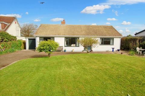 3 bedroom detached bungalow for sale, 16 Freshwater East Road