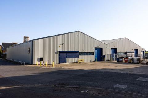 Industrial unit to rent, Walthamstow, London E17