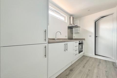 1 bedroom apartment to rent, Richmond Avenue Bognor Regis PO21