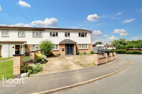 4 bedroom end of terrace house for sale, Guilfords, Harlow