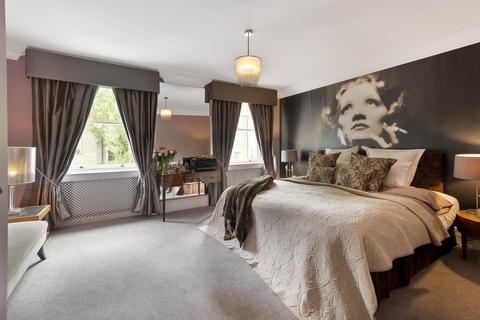 5 bedroom terraced house for sale, Wilton Place, London, SW1X