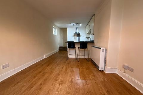 2 bedroom apartment to rent, Ashcroft Road, Cirencester, Gloucestershire, GL7