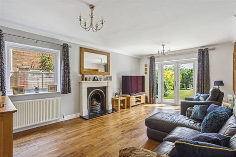 4 bedroom detached house for sale, Forest Gate, Little London, RG26