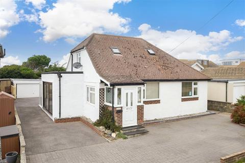 3 bedroom chalet for sale, Southdown Avenue, Peacehaven, East Sussex