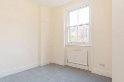 4 bedroom flat to rent, 12 Finchley Road, St John Wood, London, NW8